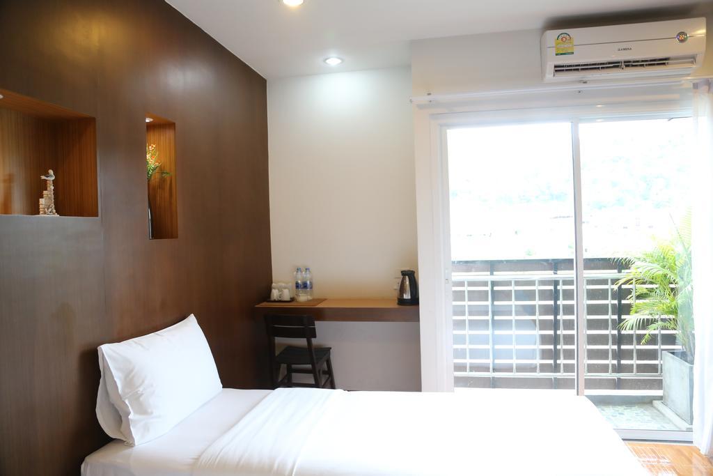 Tree Hug Home Patong Exterior photo
