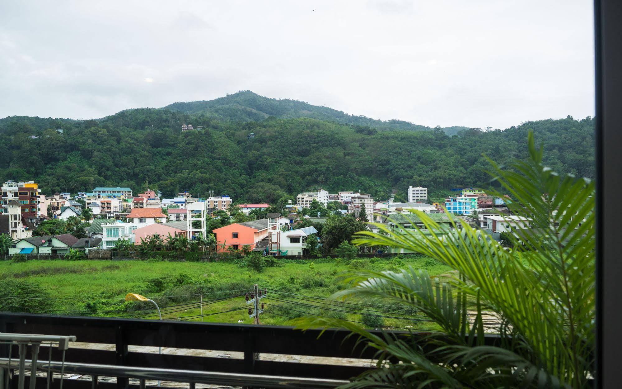 Tree Hug Home Patong Exterior photo